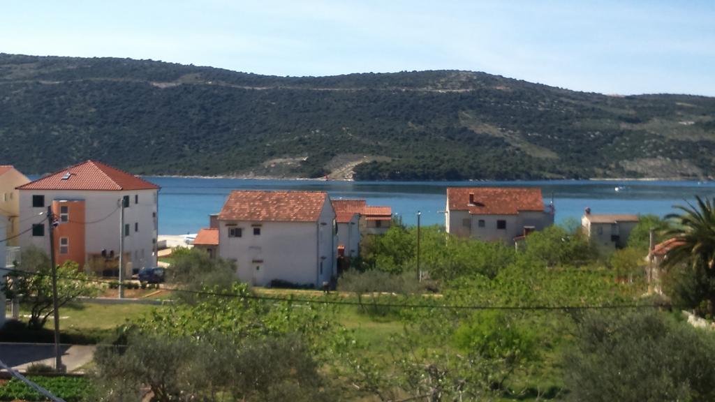 Apartmani Ramljak Марина Екстериор снимка
