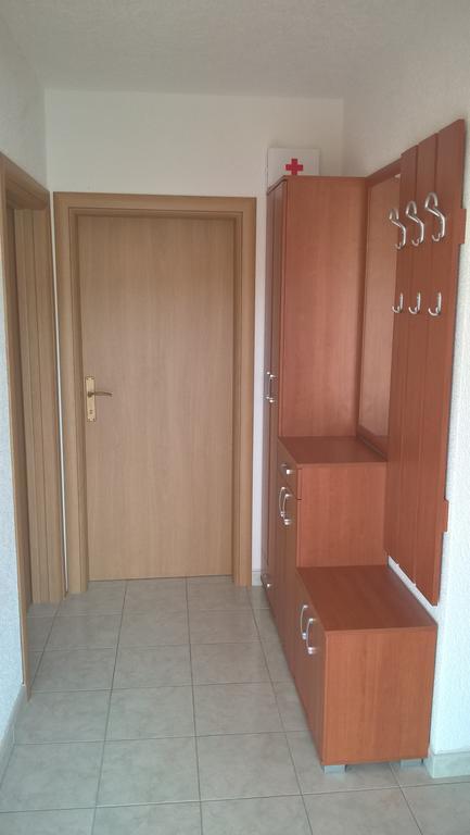 Apartmani Ramljak Марина Екстериор снимка