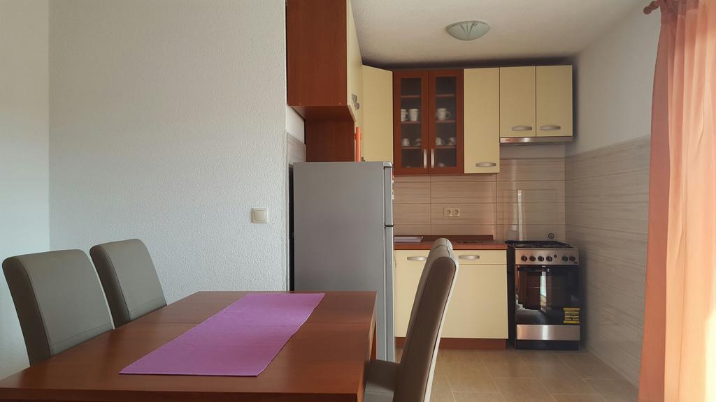 Apartmani Ramljak Марина Екстериор снимка