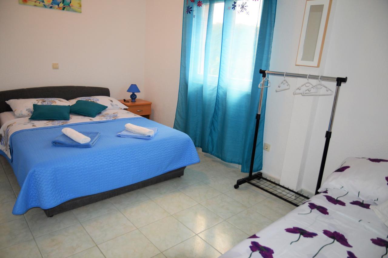 Apartmani Ramljak Марина Екстериор снимка