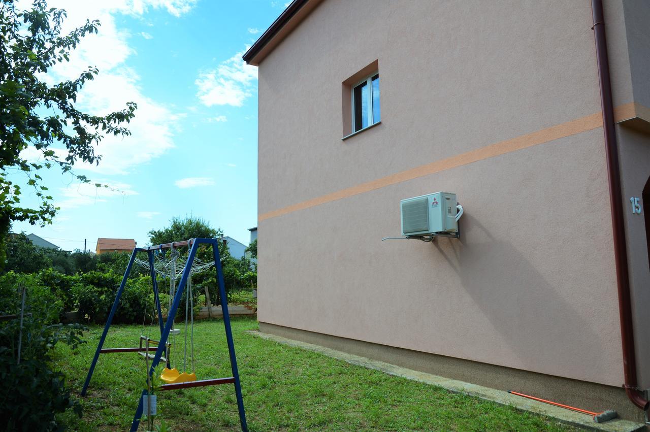 Apartmani Ramljak Марина Екстериор снимка