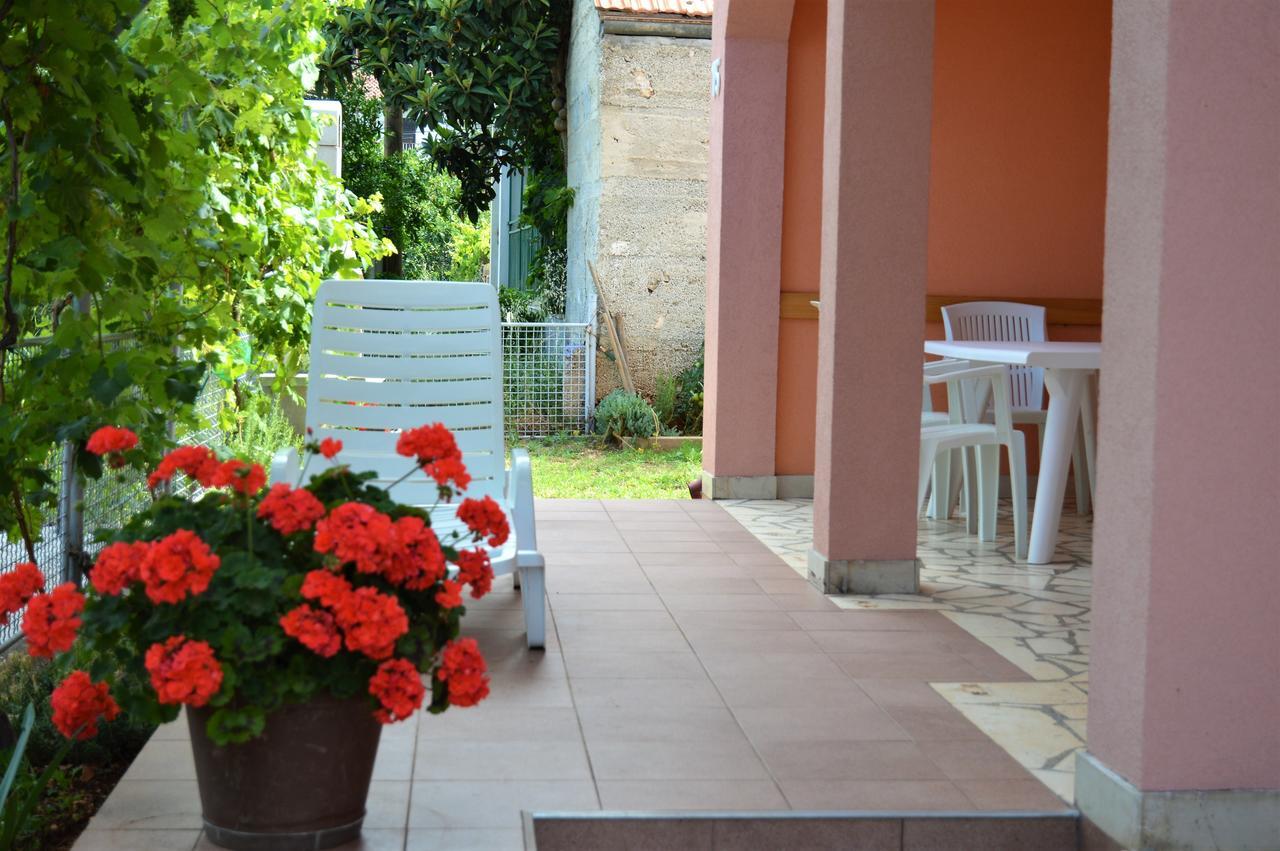 Apartmani Ramljak Марина Екстериор снимка