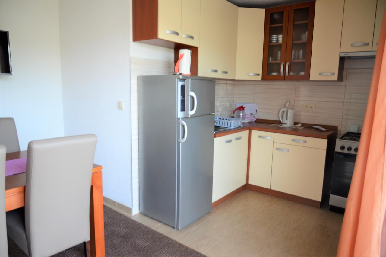 Apartmani Ramljak Марина Екстериор снимка