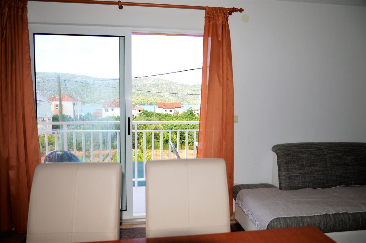 Apartmani Ramljak Марина Екстериор снимка